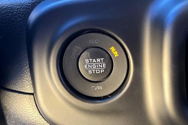 Photo of 2022 Bright White Clearcoat Jeep Wrangler Unlimited
