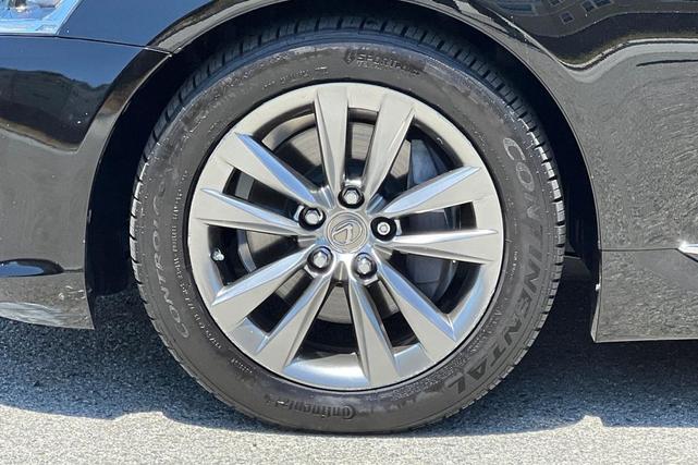 Photo of 2013 Black Lexus LS 460