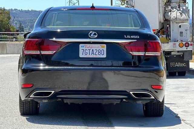 Photo of 2013 Black Lexus LS 460