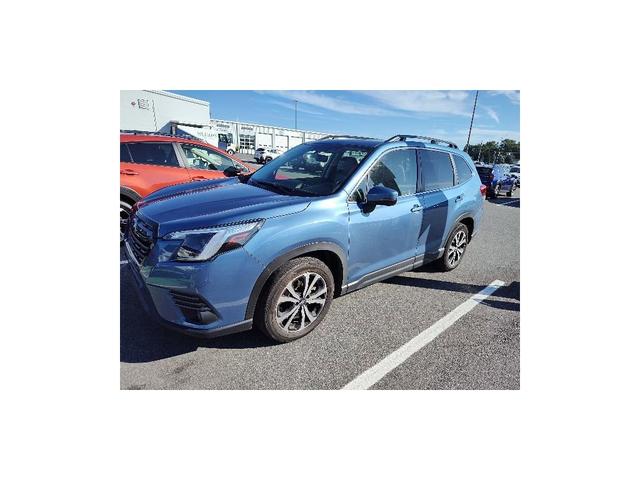 Photo of 2022 Horizon Blue Pearl Subaru Forester