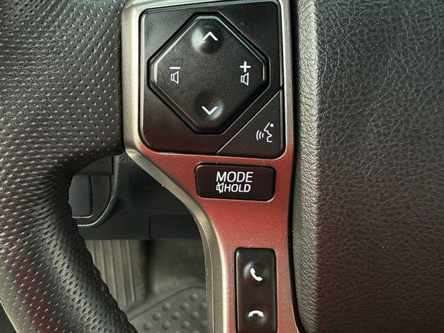 Photo of 2022 White Toyota Tacoma