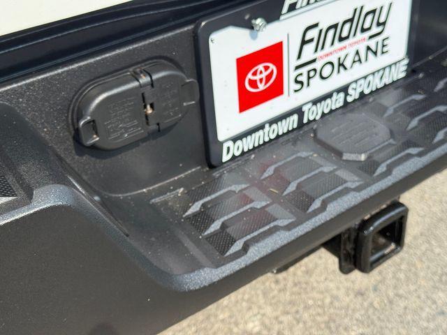Photo of 2022 White Toyota Tacoma