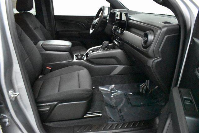 Photo of 2023 Gray Chevrolet Colorado