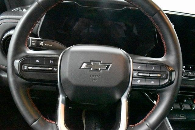 Photo of 2023 Blue Chevrolet Colorado