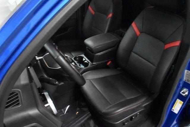 Photo of 2023 Blue Chevrolet Colorado