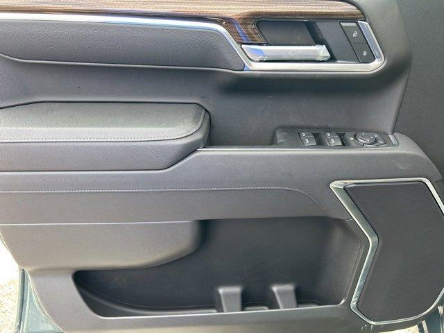 Photo of 2025 Gray Chevrolet Silverado 1500