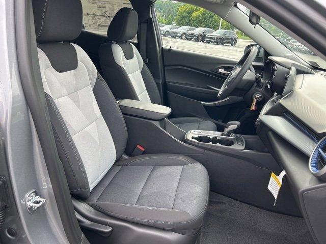Photo of 2025 Gray Chevrolet Trax