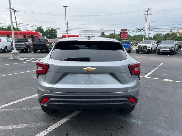 Photo of 2025 Gray Chevrolet Trax