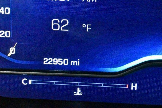 Photo of 2022 White Chevrolet Silverado 1500
