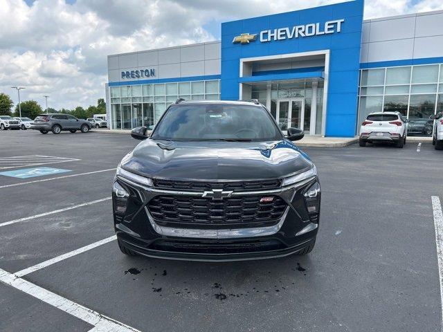 Photo of 2025 Black Chevrolet Trax
