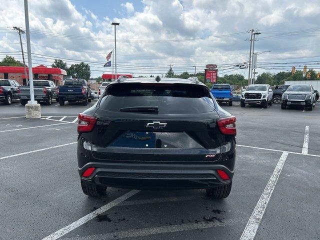 Photo of 2025 Black Chevrolet Trax