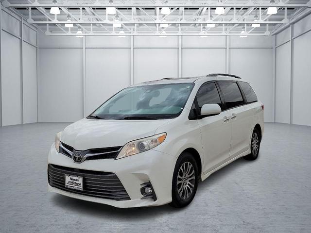 2018 Toyota Sienna