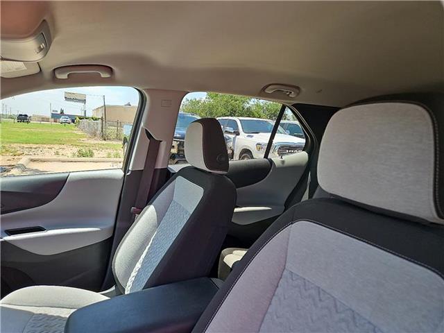 Photo of 2023 Gray Chevrolet Equinox