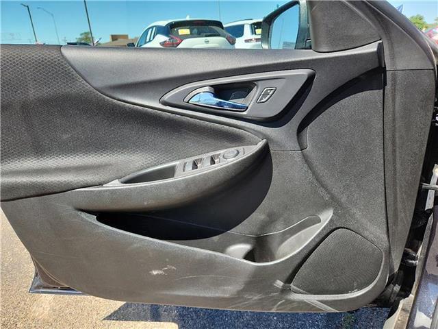 Photo of 2023 Gray Chevrolet Malibu