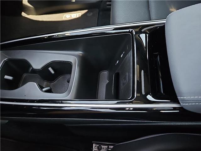 Photo of 2023 Deep Black Pearl Effect Volkswagen ID.4