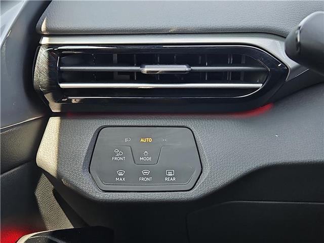 Photo of 2023 Deep Black Pearl Effect Volkswagen ID.4