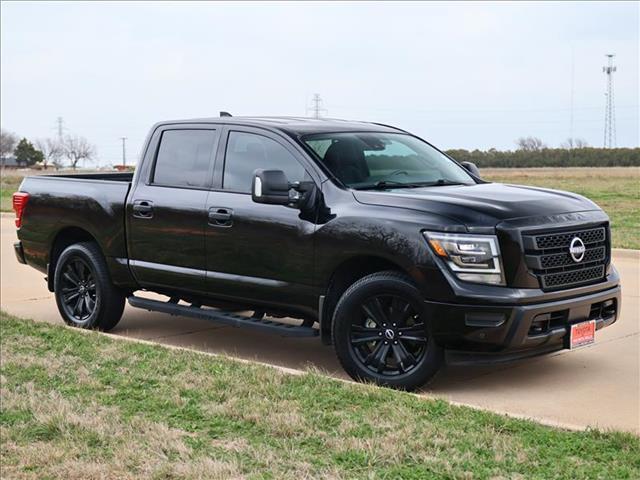 2023 Nissan Titan