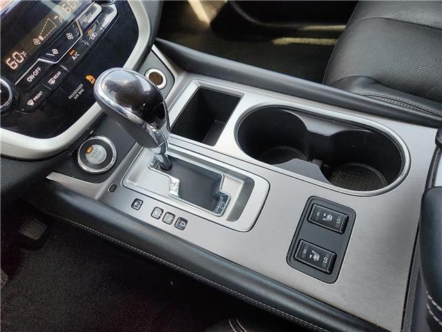 Photo of 2023 White Nissan Murano