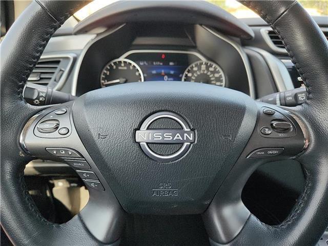 Photo of 2023 White Nissan Murano