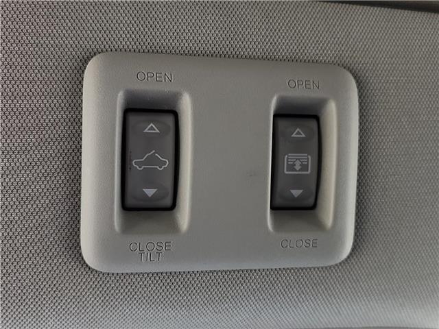 Photo of 2023 White Nissan Murano