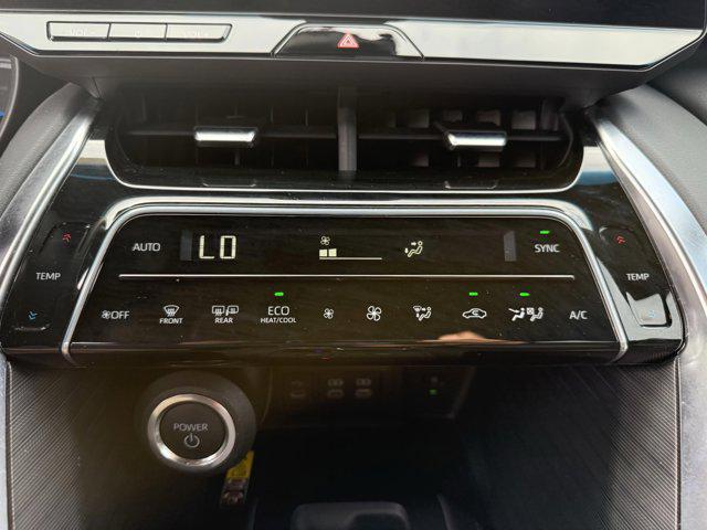 Photo of 2024 Celestial Black Toyota Venza
