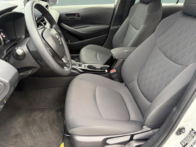Photo of 2022 White Toyota Corolla