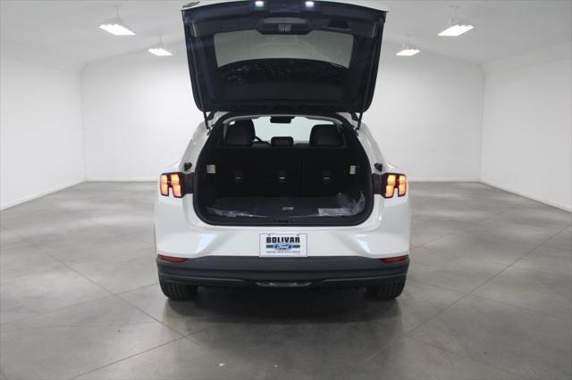 Photo of 2025 Star White Metallic Tri-Coat Ford Mustang Mach-E
