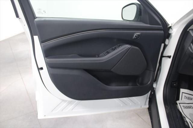 Photo of 2025 Star White Metallic Tri-Coat Ford Mustang Mach-E