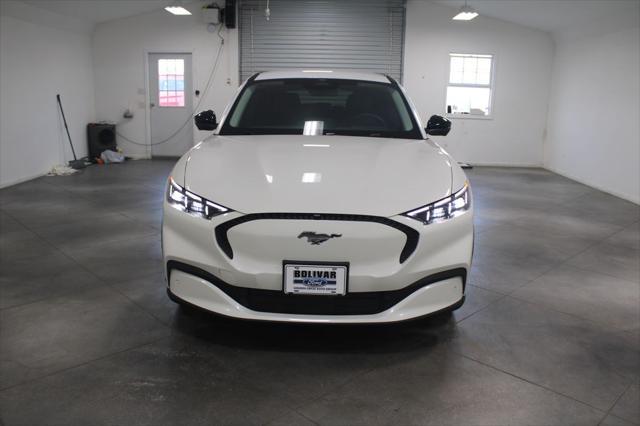 Photo of 2025 Star White Metallic Tri-Coat Ford Mustang Mach-E