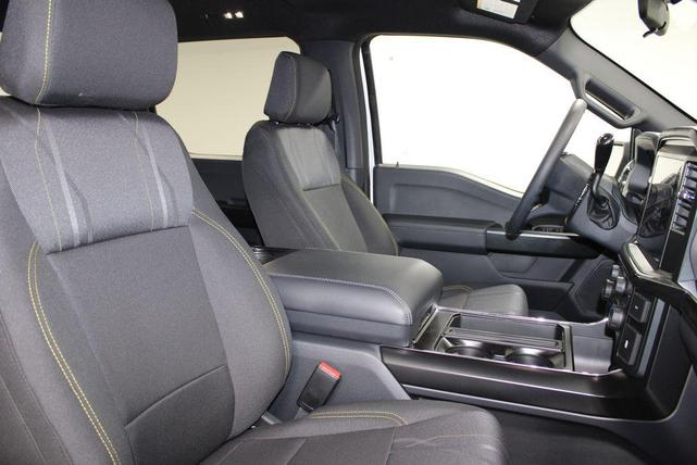 Photo of 2025 Oxford White Ford F-150