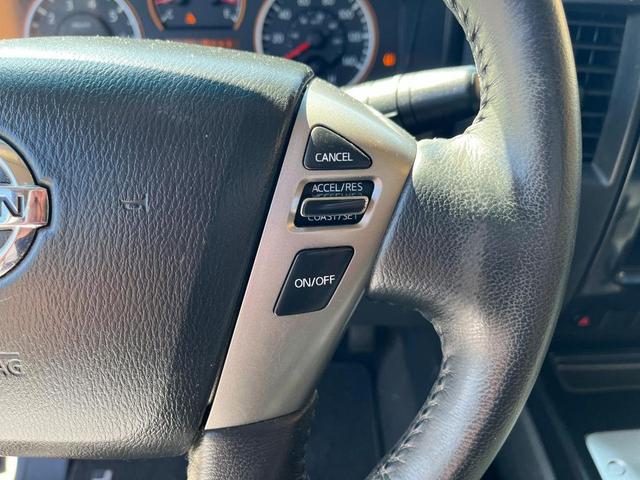 Photo of 2013 Gray Nissan Titan