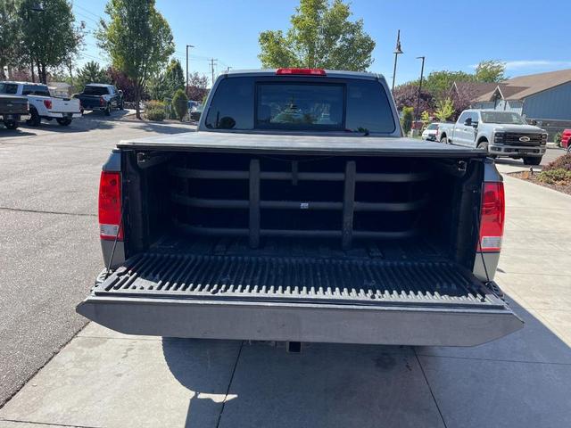Photo of 2013 Gray Nissan Titan