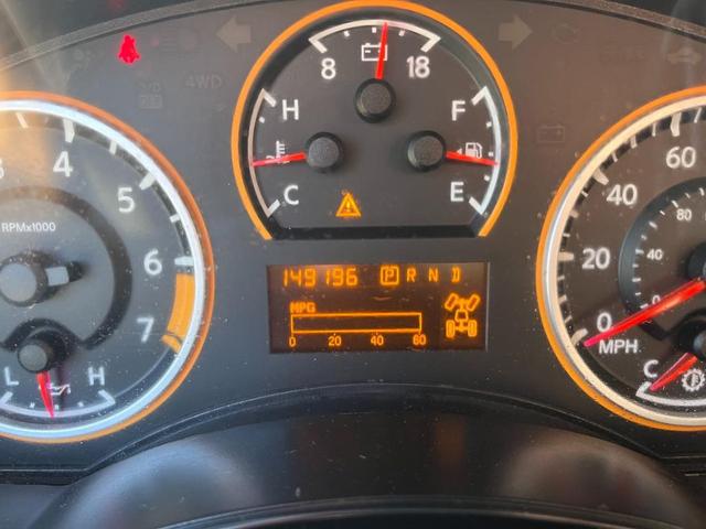 Photo of 2013 Gray Nissan Titan