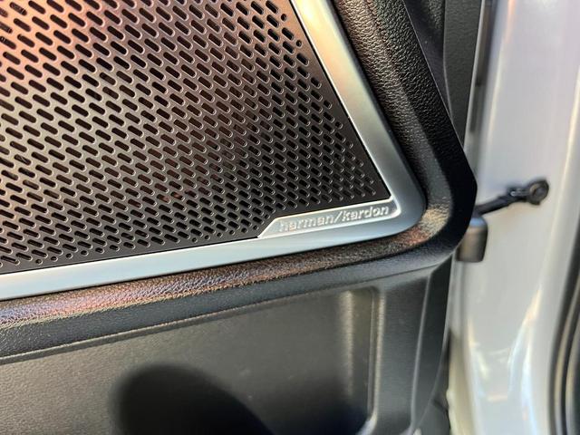 Photo of 2024 Gray Kia Telluride