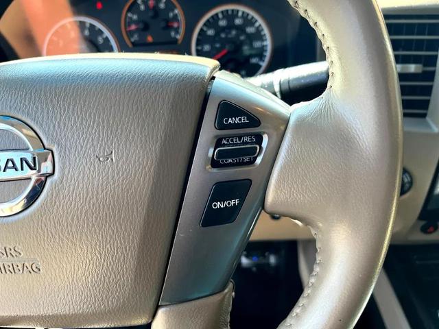 Photo of 2014 Black Nissan Titan