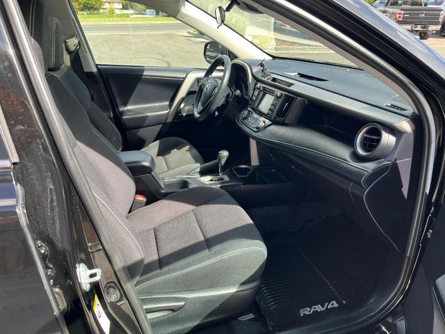 Photo of 2018 Black Toyota RAV4
