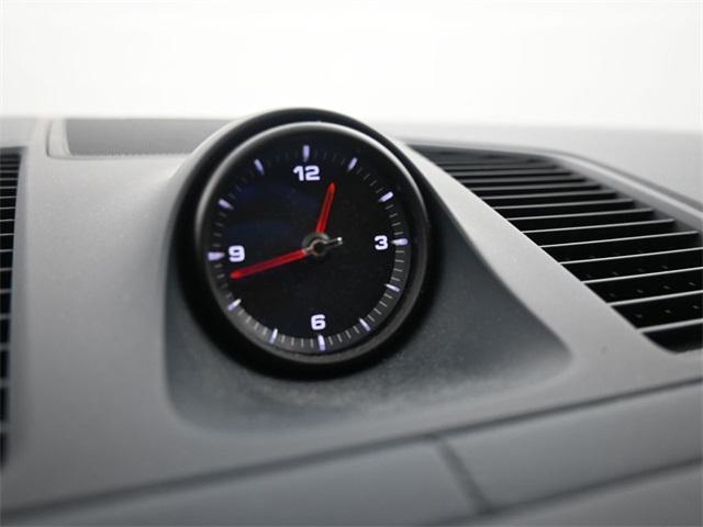 Photo of 2023 Carrara White Metallic Porsche Cayenne