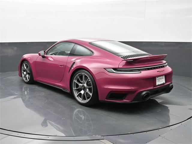 Photo of 2024 Ruby Porsche 911