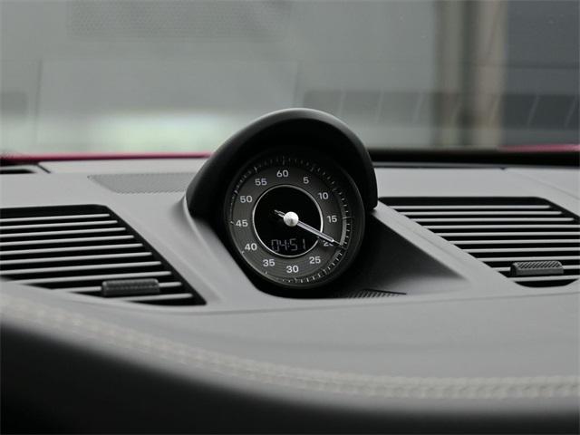 Photo of 2024 Ruby Porsche 911