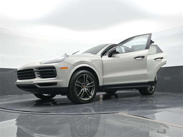 Photo of 2022 Chalk Porsche Cayenne