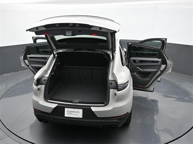 Photo of 2022 Chalk Porsche Cayenne