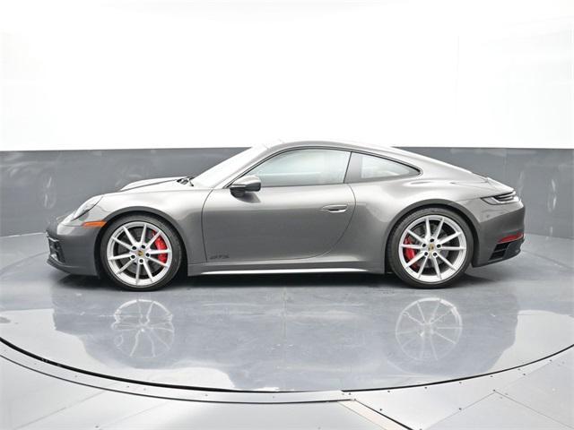 Photo of 2022 Agate Grey Metallic Porsche 911