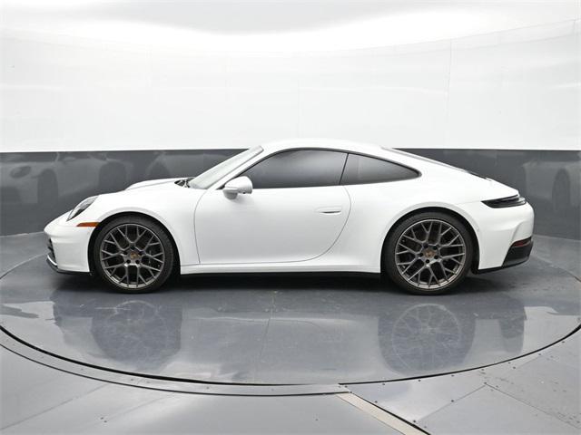Photo of 2025 White Porsche 911