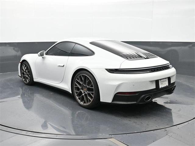 Photo of 2025 White Porsche 911