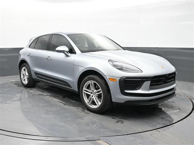 Photo of 2022 Dolomite Silver Metallic Porsche Macan