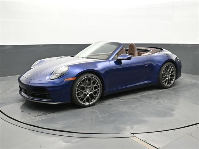 Photo of 2025 Gentian Blue Metallic Porsche 911