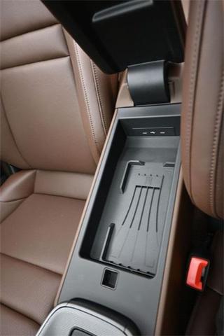 Photo of 2025 Gentian Blue Metallic Porsche 911