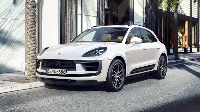 Photo of 2022 White Porsche Macan