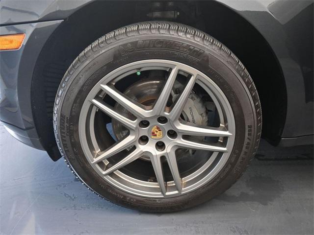 Photo of 2021 Volcano Grey Metallic Porsche Macan