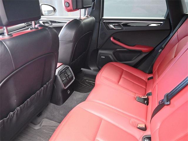 Photo of 2021 Volcano Grey Metallic Porsche Macan